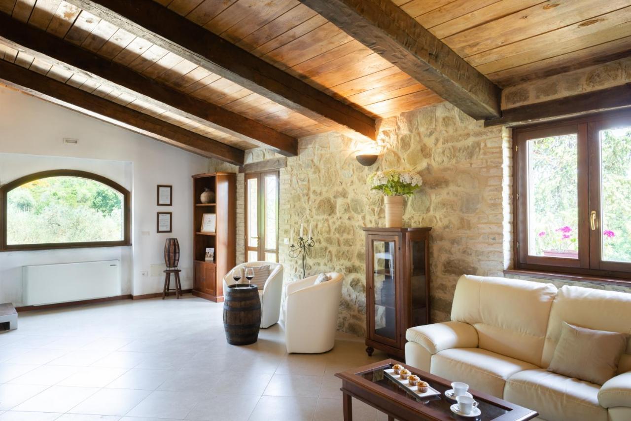 Villa Colle Di Rocco Limigiano Eksteriør billede